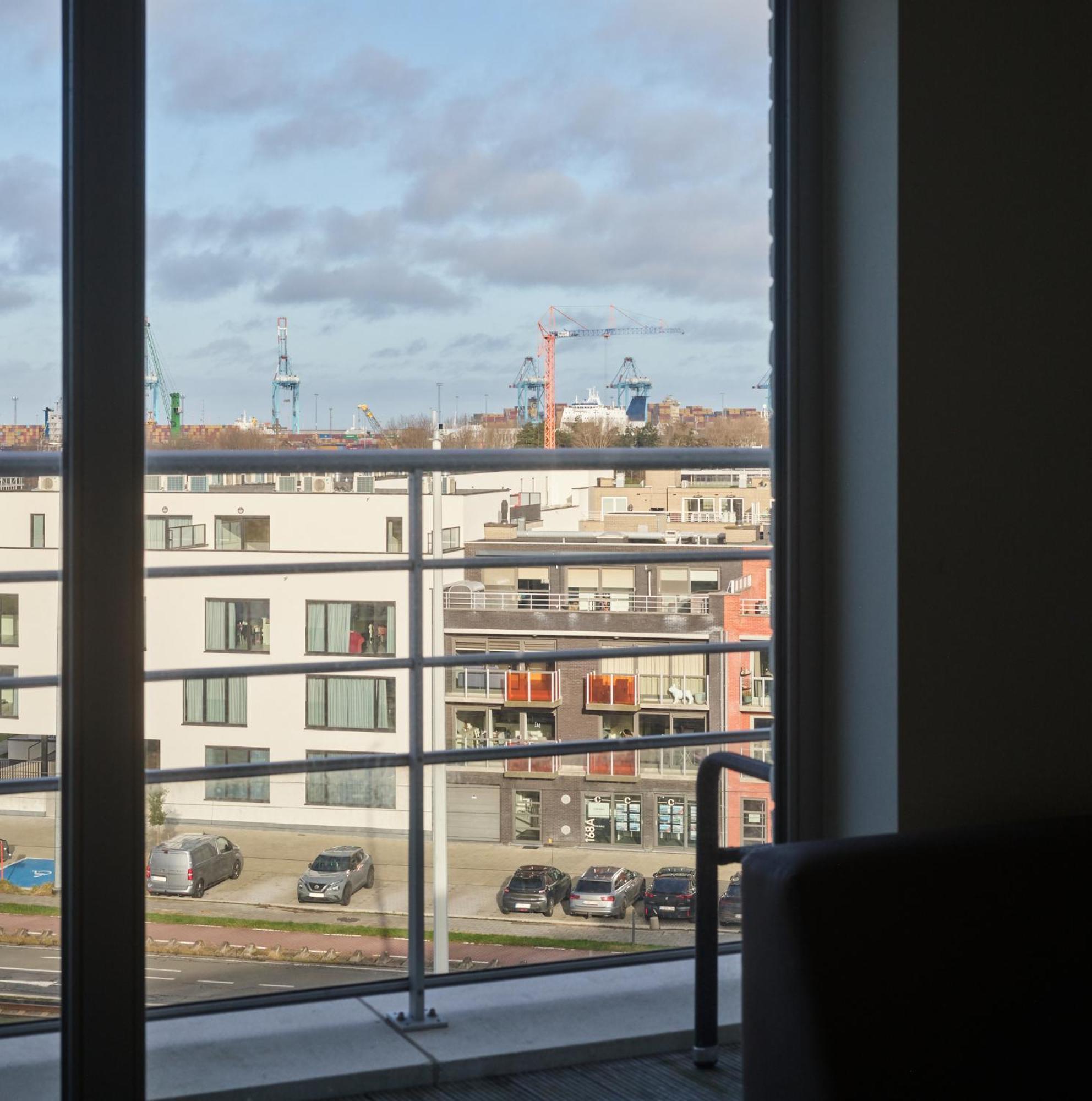 Holiday Suites Zeebrugge Esterno foto