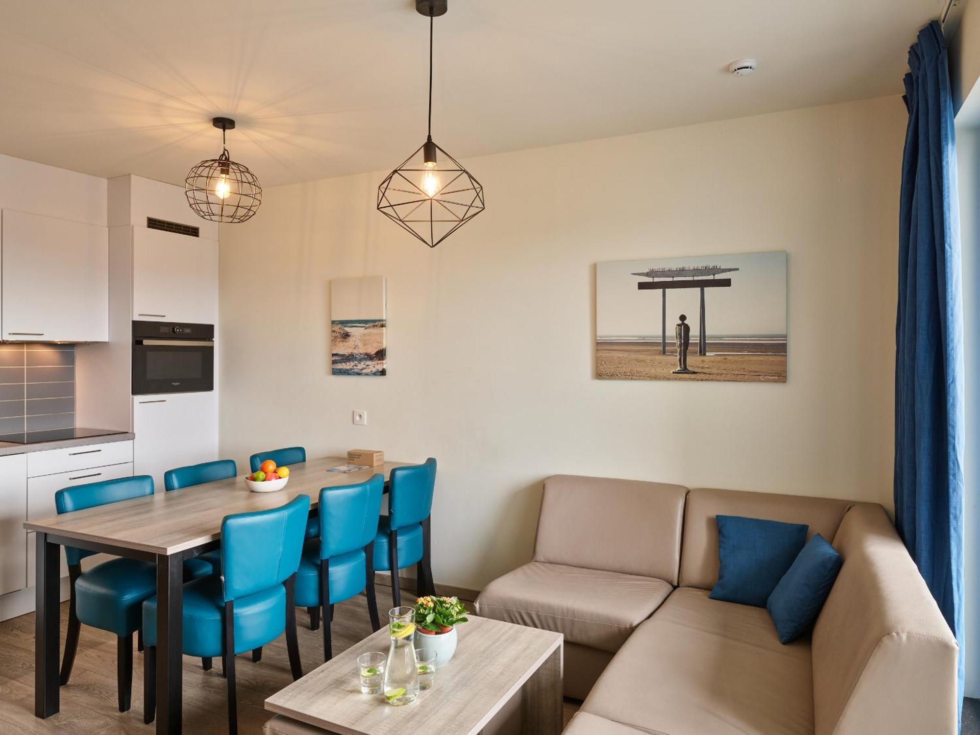 Holiday Suites Zeebrugge Esterno foto