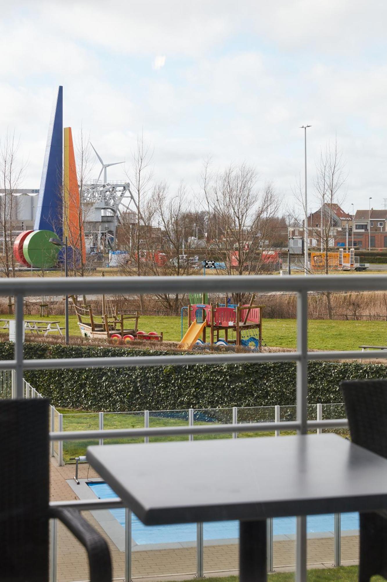 Holiday Suites Zeebrugge Esterno foto