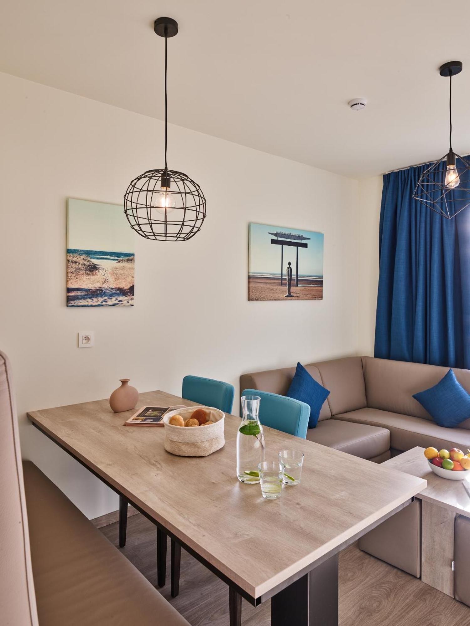 Holiday Suites Zeebrugge Esterno foto