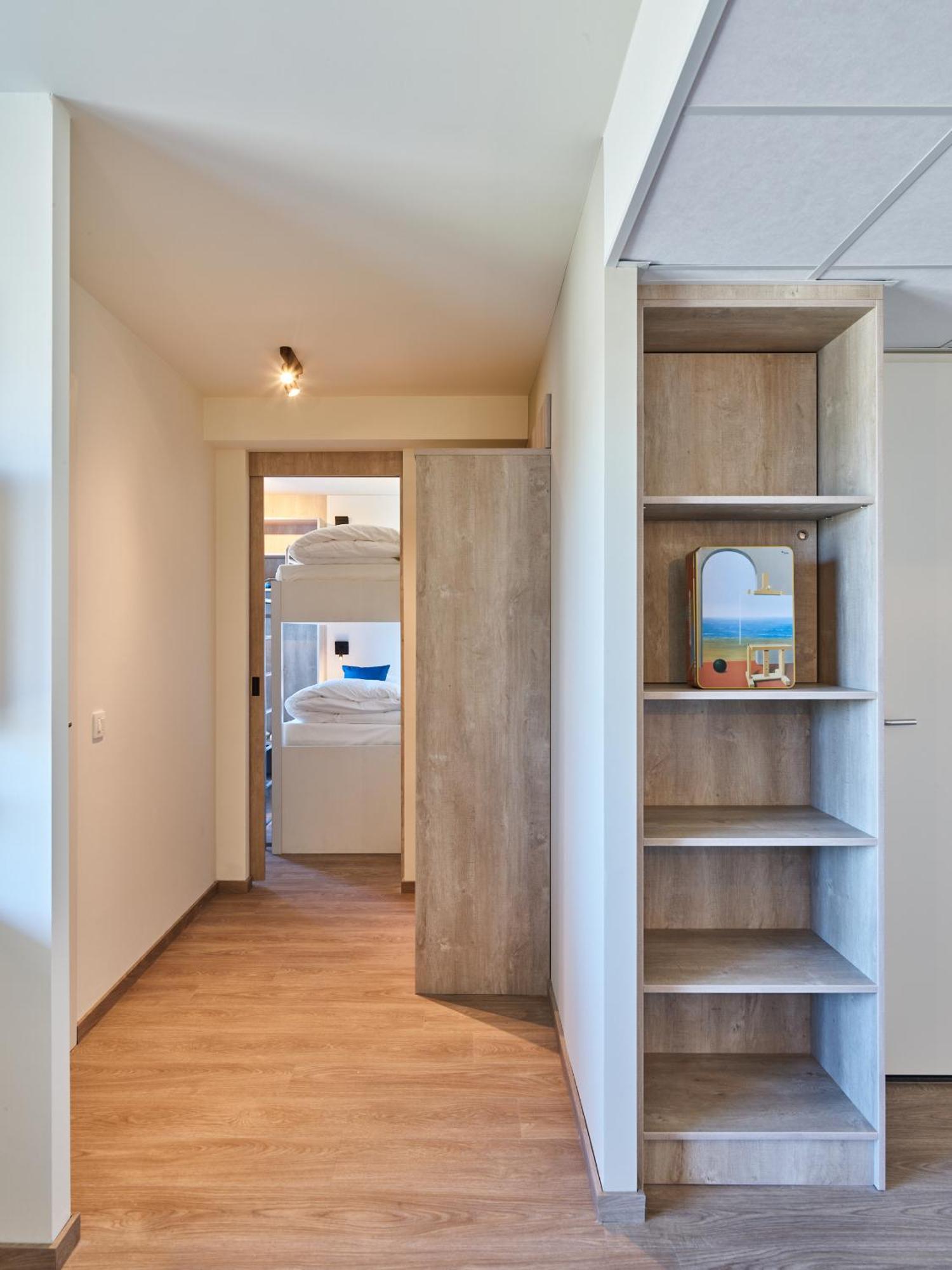 Holiday Suites Zeebrugge Esterno foto