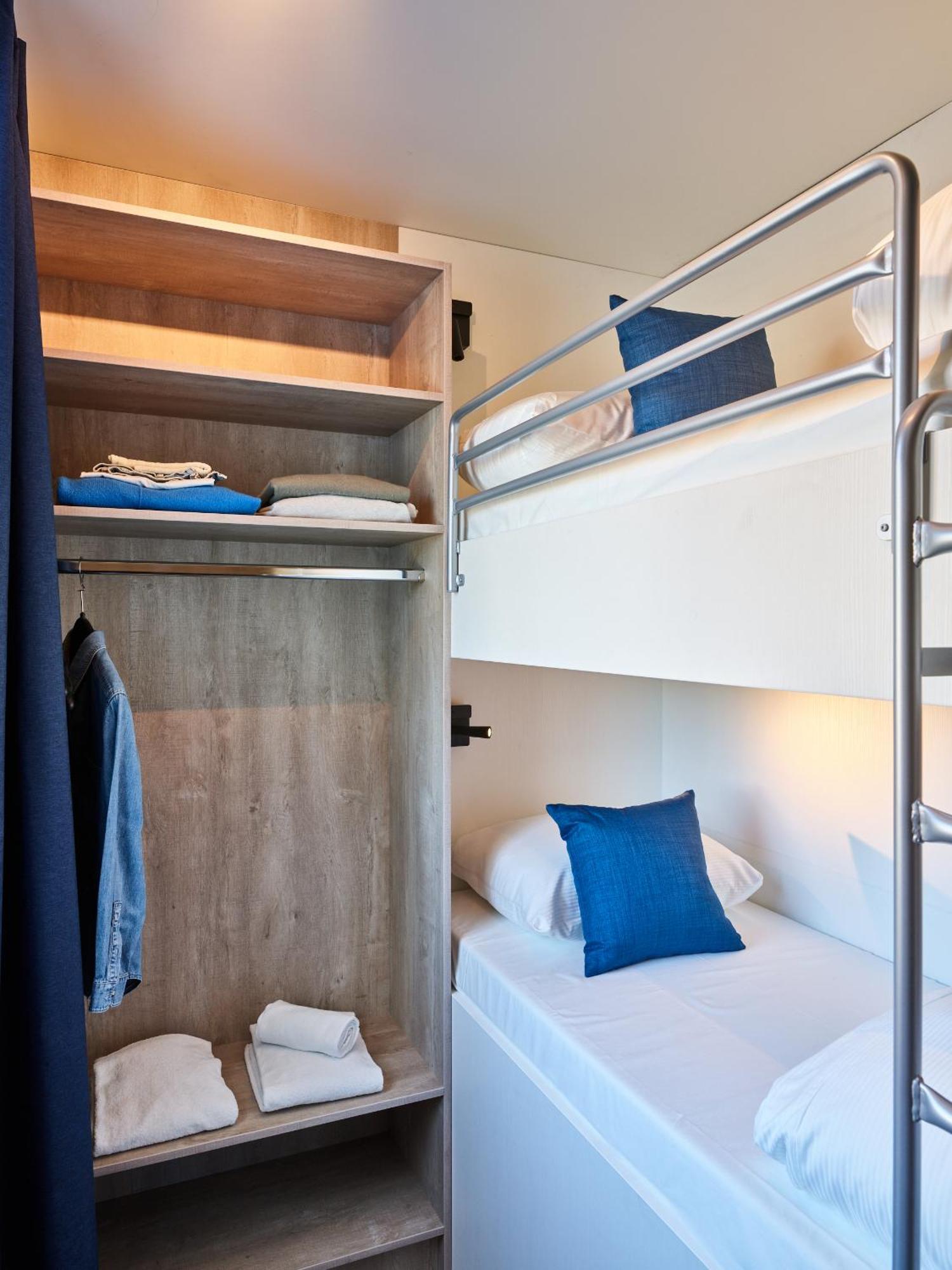 Holiday Suites Zeebrugge Esterno foto